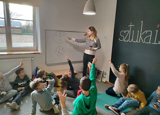 Choć za oknem pogoda nie dopisuje grafika