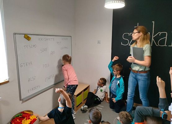 Choć za oknem pogoda nie dopisuje grafika