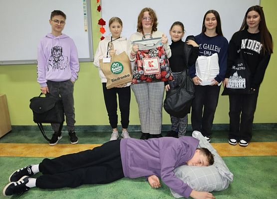  Wszystko, tylko nie plecak! grafika