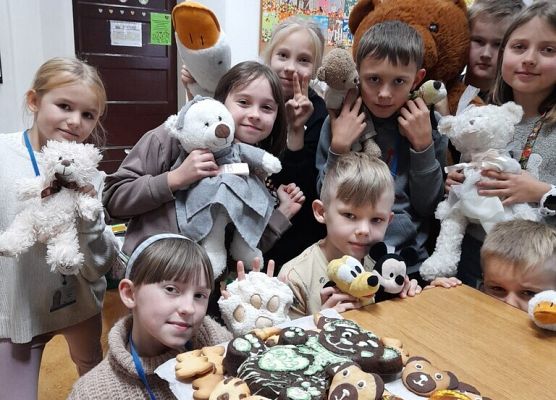 Światowy Dzień Pluszowego Misia grafika