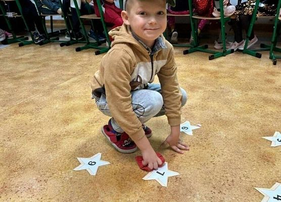 Święty Andrzeju daj nam znać, co się będzie z nami dziać. grafika