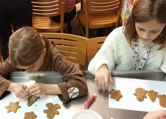 Ozdabianie pierników grafika