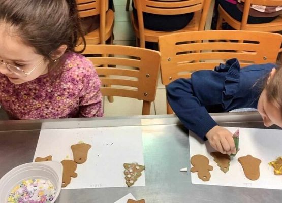 Ozdabianie pierników grafika