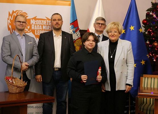 Nasze przedstawicielki w V kadencji Młodzieżowej Rady Miasta Lęborka grafika