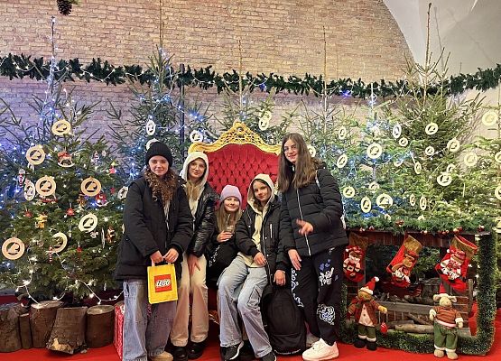 Klasa 7a na Jarmarku Bożonarodzeniowym w Gdańsku grafika