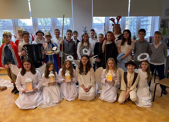 Starsze klasy młodszym grafika