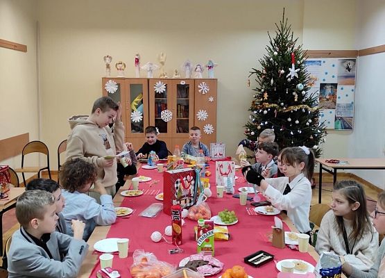 Nadszedł czas Świąt Bożego Narodzenia grafika