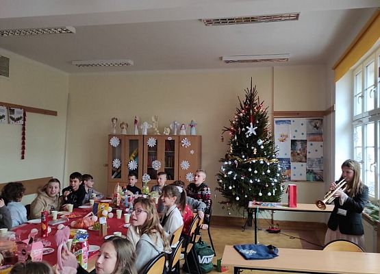 Nadszedł czas Świąt Bożego Narodzenia grafika