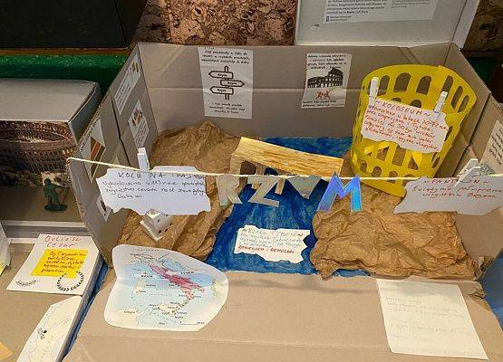 Historia w pudełku grafika