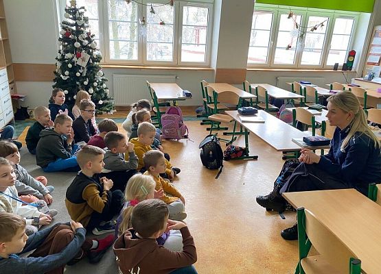 O bezpieczeństwie w czasie ferii grafika