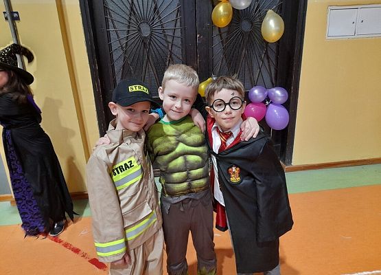 Bal karnawałowy klas 1-3 grafika