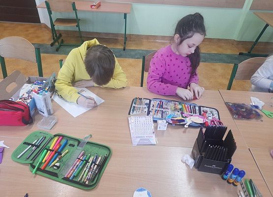 Kreatywne ferie grafika