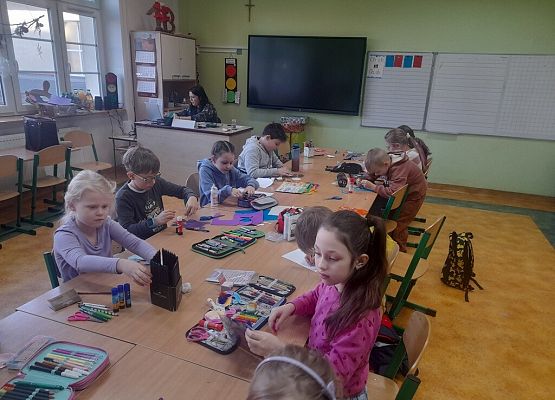 Kreatywne ferie grafika