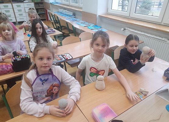 Kreatywne ferie grafika