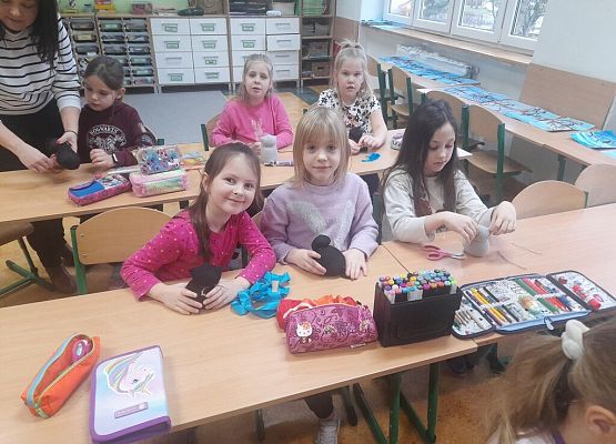 Kreatywne ferie grafika