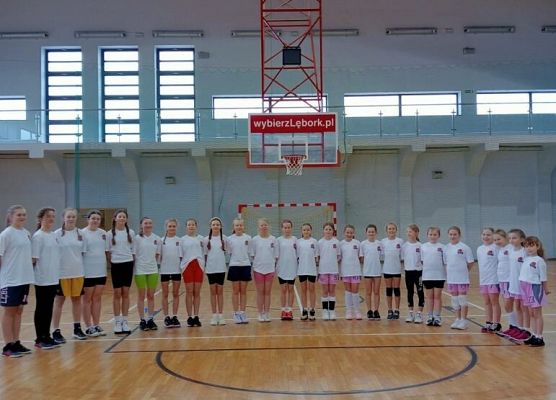 Feryjne zajęcia sportowo - rekreacyjne grafika