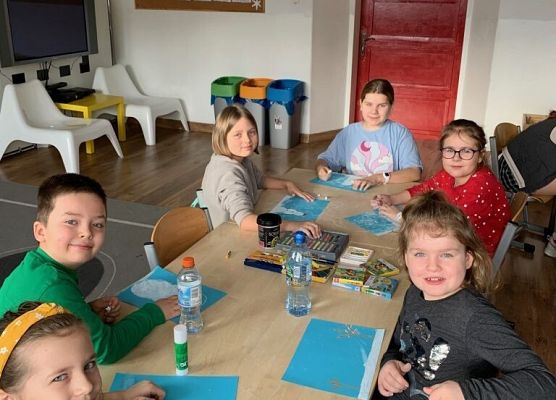 „Gramy i czytamy” - ferie w szkole grafika