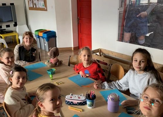 „Gramy i czytamy” - ferie w szkole grafika