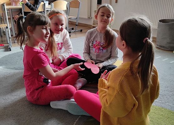 Walentynki w świetlicy grafika