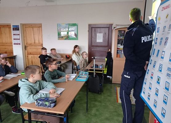 Przed egzaminem na kartę rowerową grafika