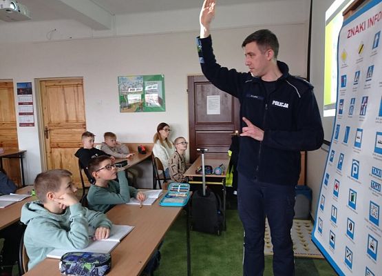 Przed egzaminem na kartę rowerową grafika