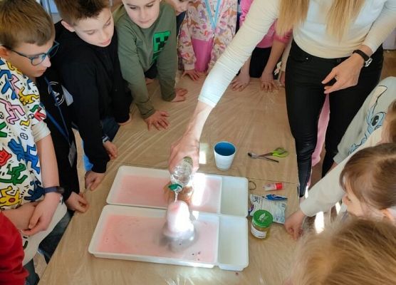 Warto wiedzieć więcej grafika