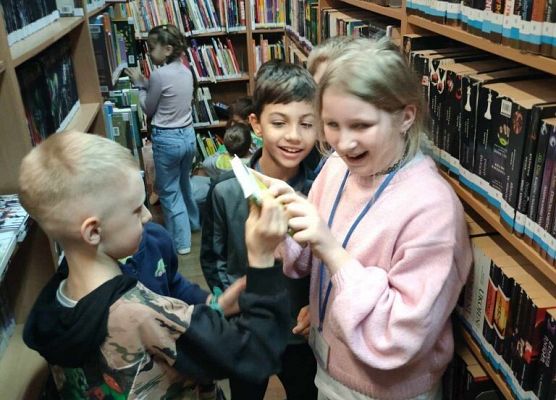 Wizyta w bibliotece grafika