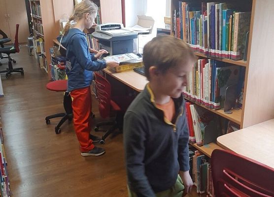 Wizyta w bibliotece grafika