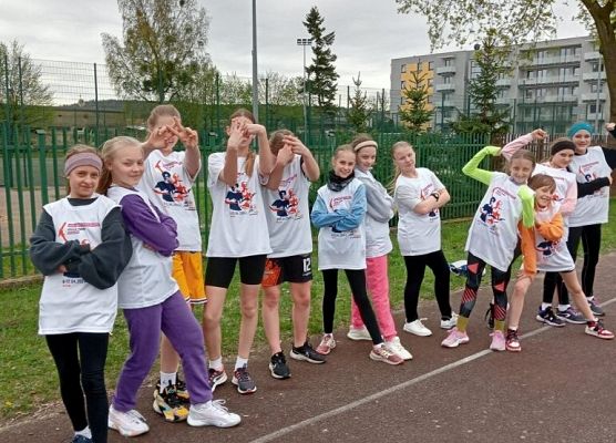 Koszykarki pobiegły dla demokracji grafika