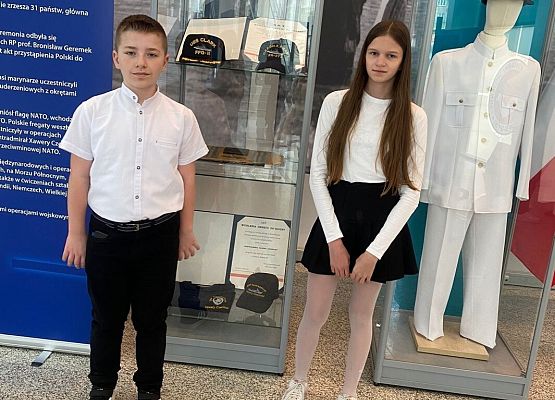 Uroczystość wręczenia zaświadczeń Laureatom grafika