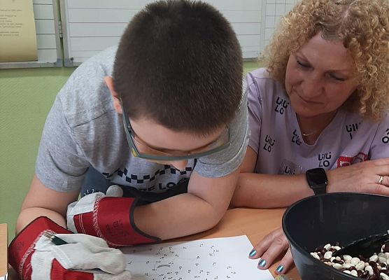 Warsztaty o autyzmie grafika