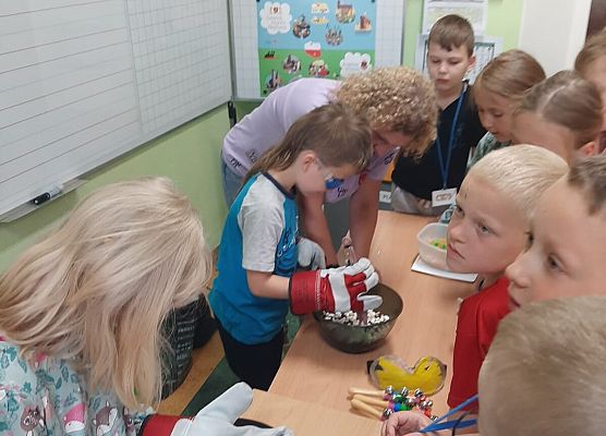 Warsztaty o autyzmie grafika