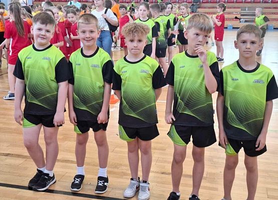 Kto z nas lepiej i prędzej grafika