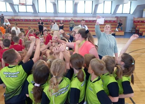 Kto z nas lepiej i prędzej grafika