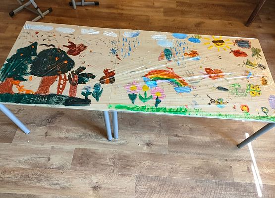 Kolejne zajęcia sensoryczne w świetlicy grafika