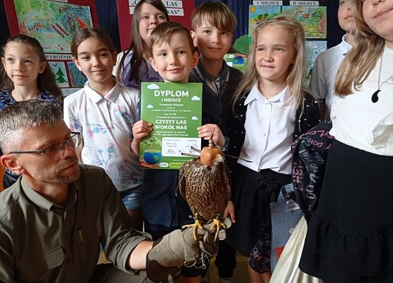 „Słodki lisek na polanie” – rozstrzygnięcie konkursu plastycznego grafika