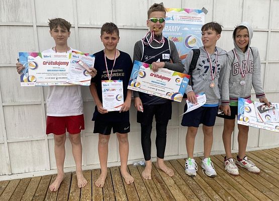 Mistrzowie województwa w minisiatkówce plażowej grafika