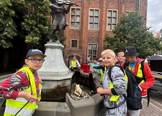 Klasa 3A podbija Toruń grafika