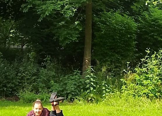 Piknik przyrodniczy klasy VIb grafika