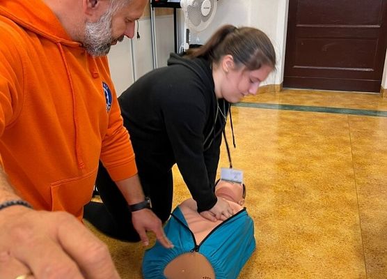 Pomoc przedmedyczna na godzinie wychowawczej grafika