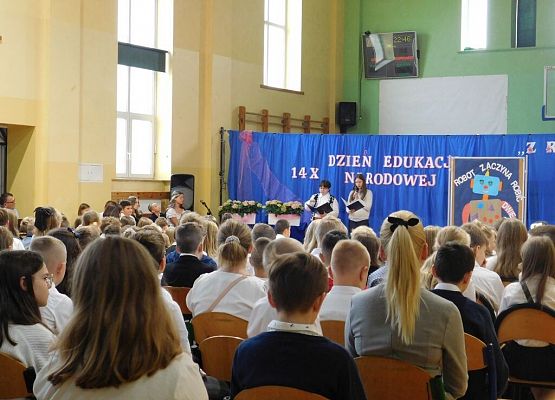 Tym, którzy prowadzą nas do źródeł wiedzy grafika