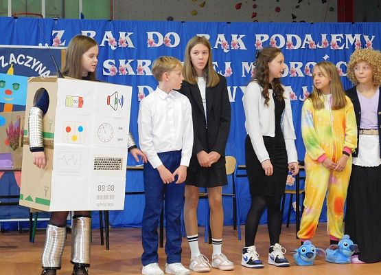 Tym, którzy prowadzą nas do źródeł wiedzy grafika