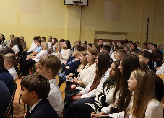 Tym, którzy prowadzą nas do źródeł wiedzy grafika