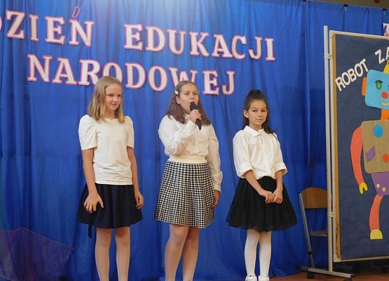 Tym, którzy prowadzą nas do źródeł wiedzy grafika