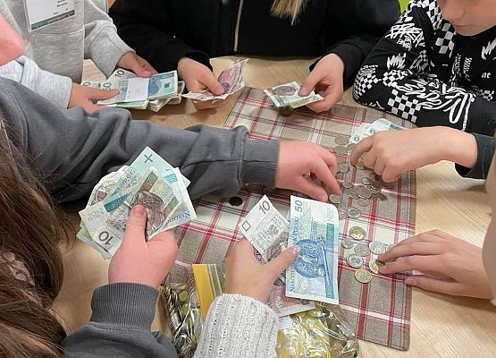 Pomoc dla SP1 w Nysie grafika