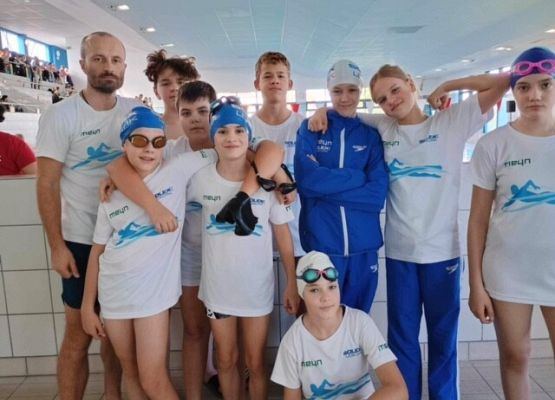 Mistrzostwa Sekcji Pływackiej UKS jedynka MEYN  SOLEX  Lębork grafika