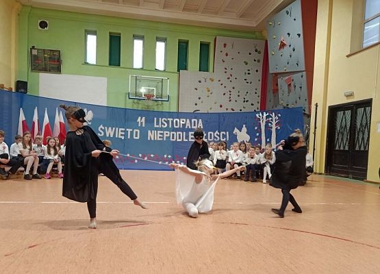 W 106. rocznicę niepodległej Polski grafika