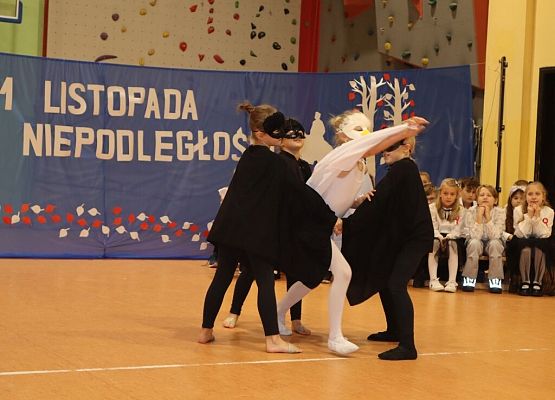 W 106. rocznicę niepodległej Polski grafika