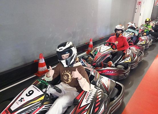 Wspólna wycieczka klas 7a i 8a grafika