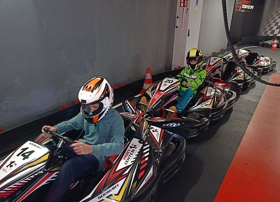 Wspólna wycieczka klas 7a i 8a grafika